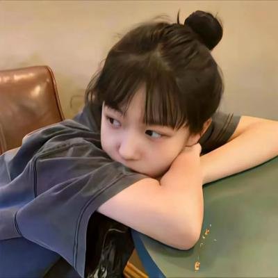 闪婚后,楚助理每天带薪恋爱